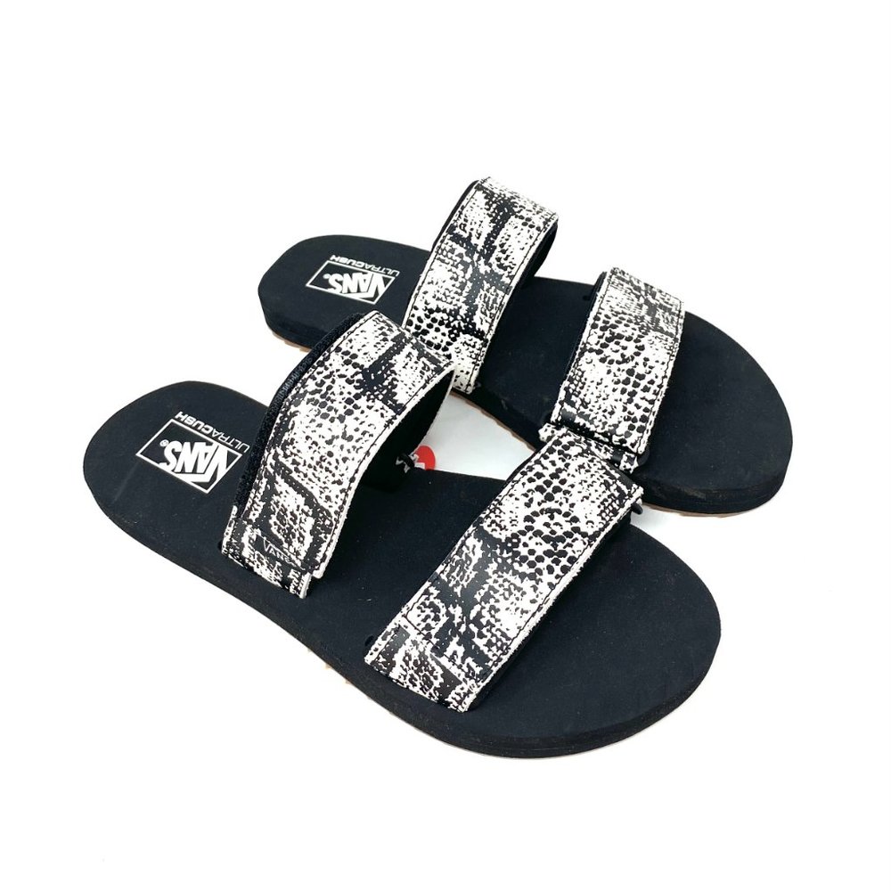 💖MEGA SALE💖VANS Cayucas Slide Snake White Black Sandals Women's VN0A3MW228Z - Picture 2 of 8